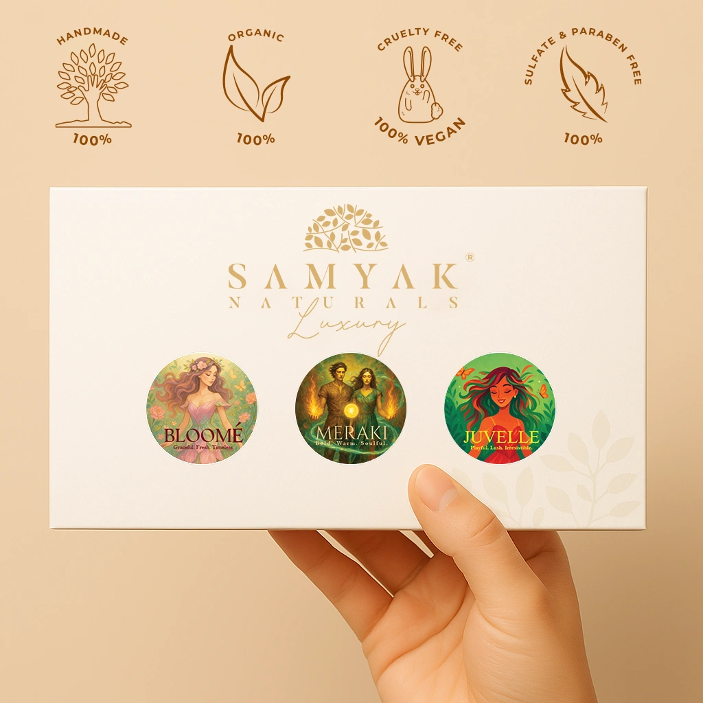 5gm-box-in-hand_Female