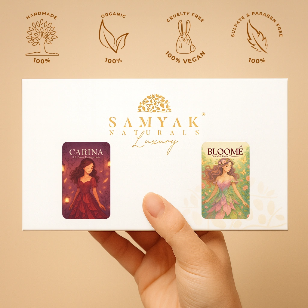 Box-in-han_Carina+Bloome